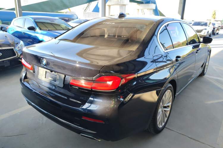 Used BMW 5 Series 2021 525Li Luxury Package
