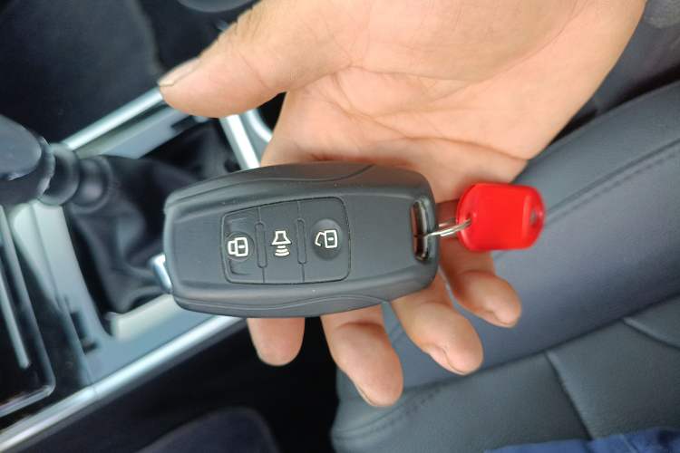 Used Haval H2 2017 Red-Label 1.5T Manual Two-Wheel-Drive Elite Model