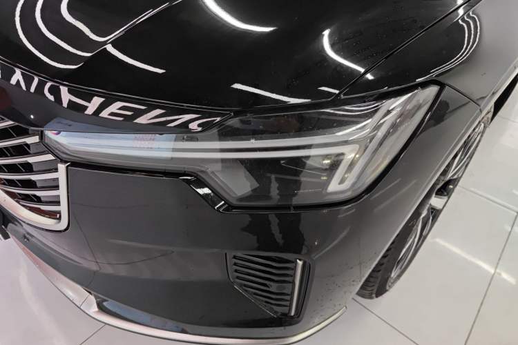 Used Volvo S90 2026 B5 Zhiyi Luxury Edition
