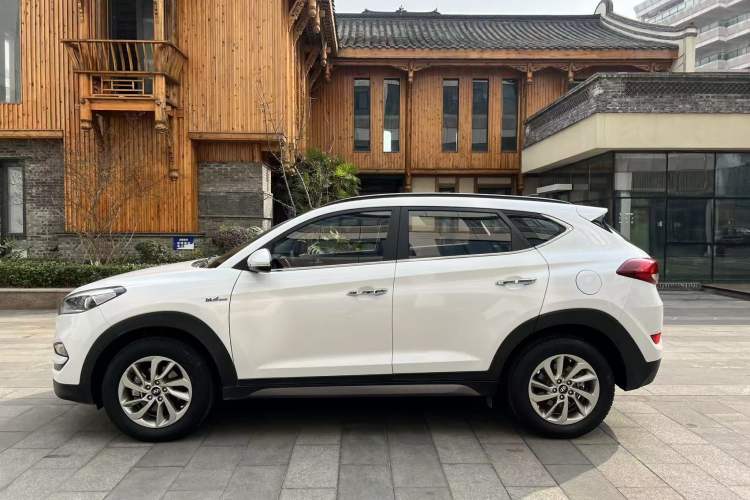 Used Hyundai Tucson 2015 1.6T Dual-Clutch Two-Wheel-Drive Smart Model