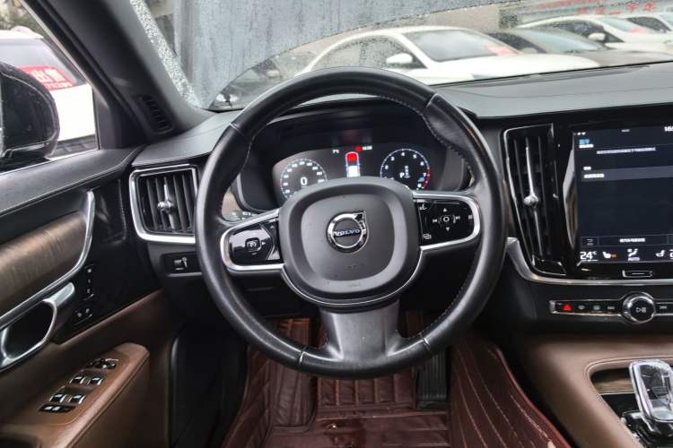 Used Volvo S90 2021 B5 Zhiyuan Luxury Edition