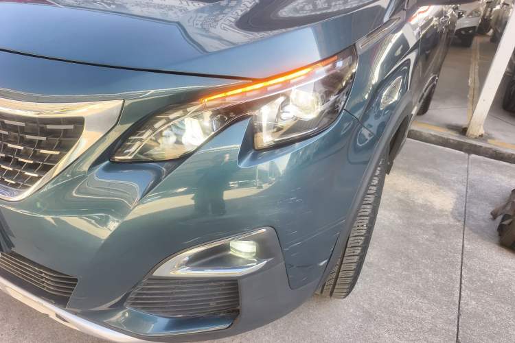 Used Peugeot 5008 2019 360THP 7-Seater Flagship Edition
