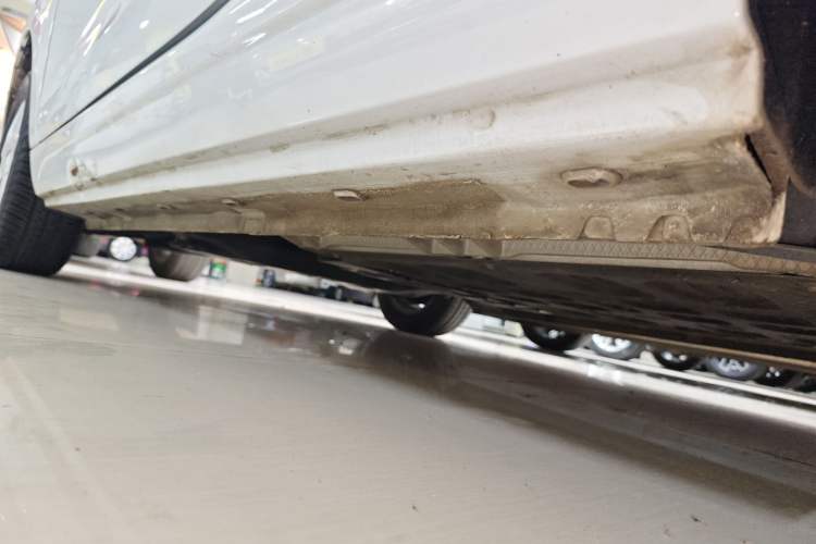 Used Roewe Clever 2021 302 km New Four-Seater Super-Efficient Version
