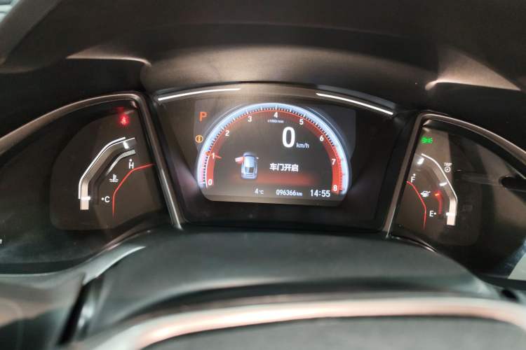 Used Honda Civic 2021 HATCHBACK 220TURBO CVT Trendy Cool Edition
