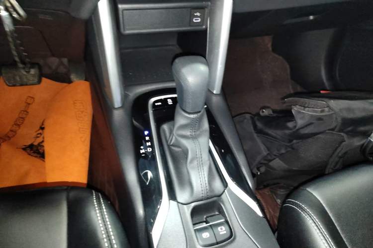 Used Toyota FRONTLANDER 2023 2.0L CVT Elite Edition