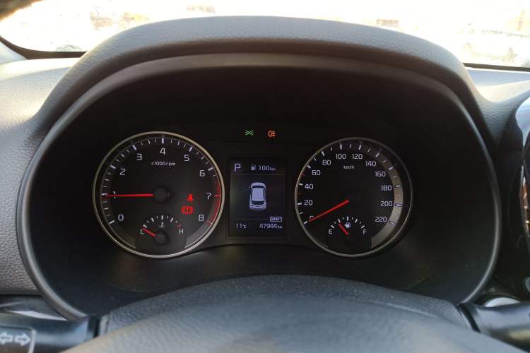 Used Kia kx1 Stonic 2021 1.4L CVT Fun & Sunroof Model
