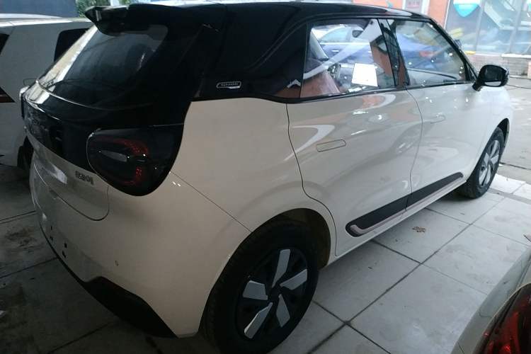 Used Dongfeng NAMMI 01 
