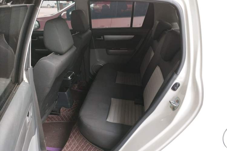 Used Suzuki Swift 2014 1.5L Automatic Fashion Edition
