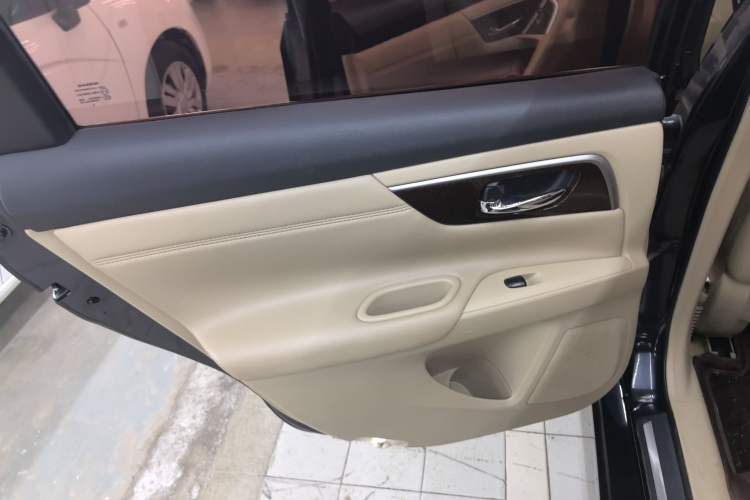 Used Nissan Teana 2013 2.0L XL Comfort Edition
