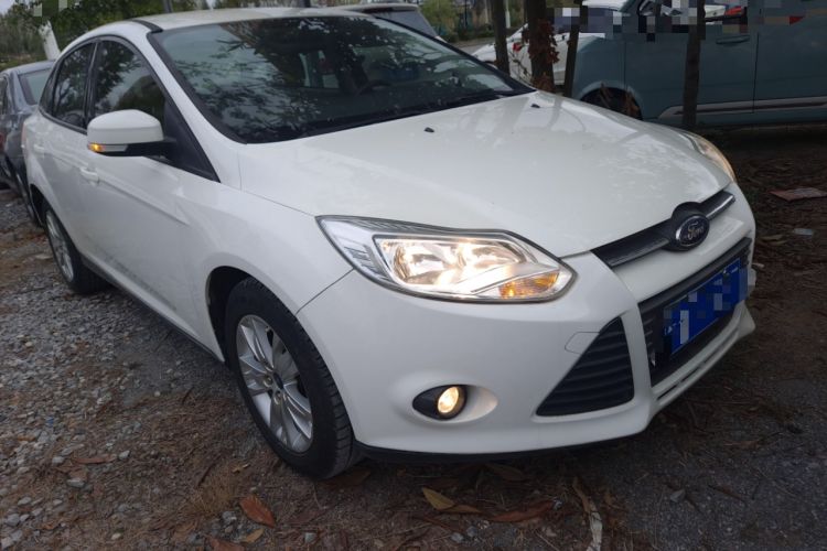 Used Ford Focus 2012 Sedan 1.6L Automatic Comfort Model
