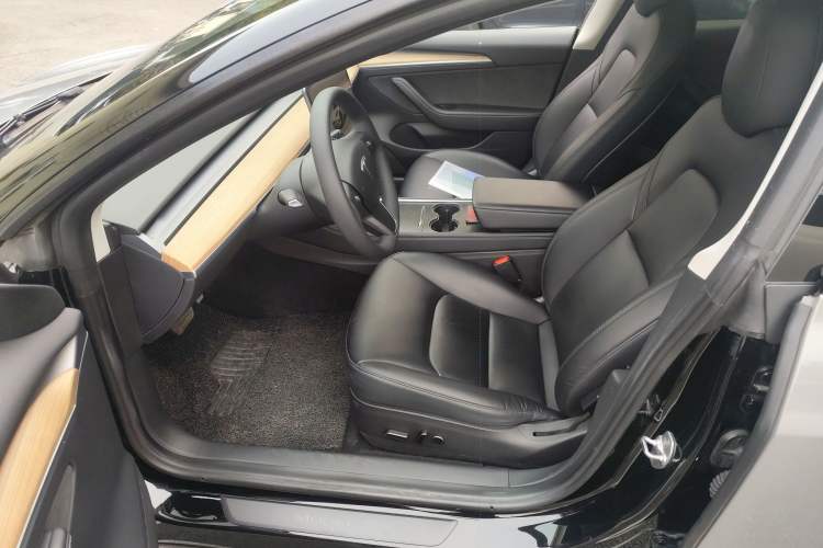 Used Tesla Model 3 2022 Rear-Wheel-Drive Version
