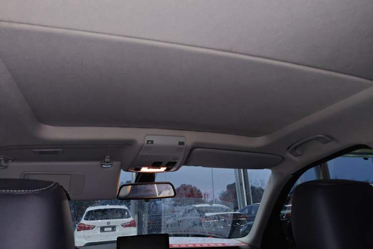 Used BMW X1 2014 sDrive18i Fashion Model
