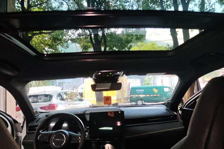 Used Lynk & Co 03 2023 2.0TD DCT JingPro
