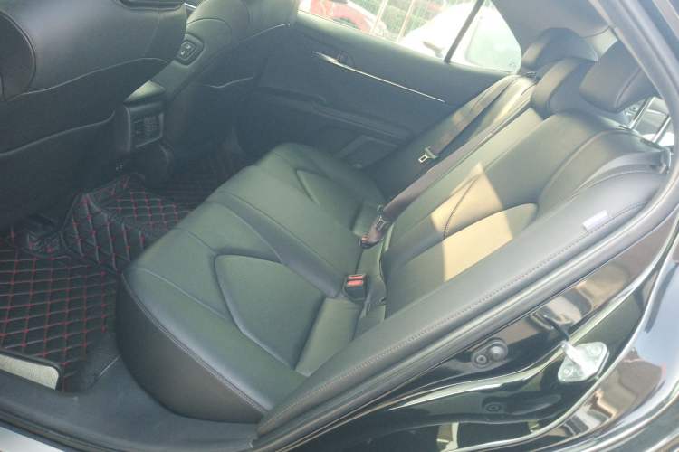 Used Toyota Camry 2019 2.0G Luxury Edition China VI Standard
