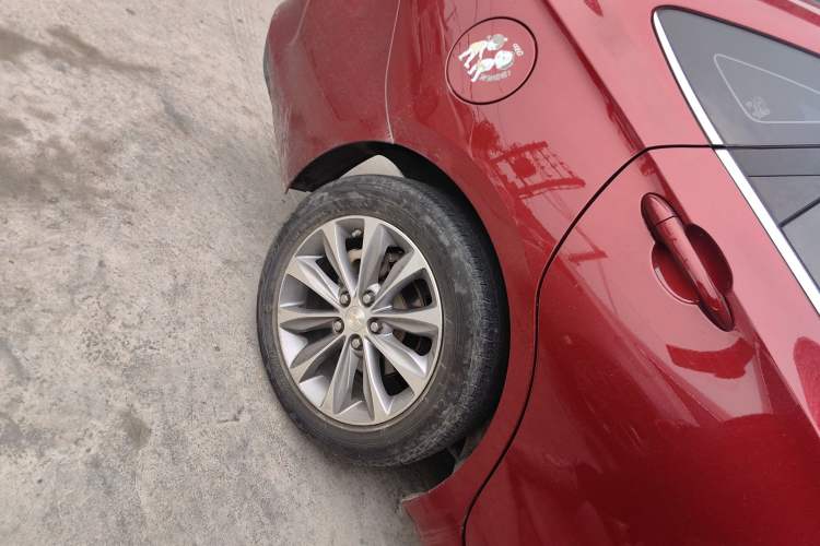 Used Chevrolet Monza 2022 320 Automatic Enjoyment Sunroof Version
