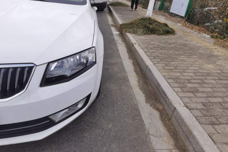 Used Skoda Octavia 2015 1.6L Automatic Yijun Edition