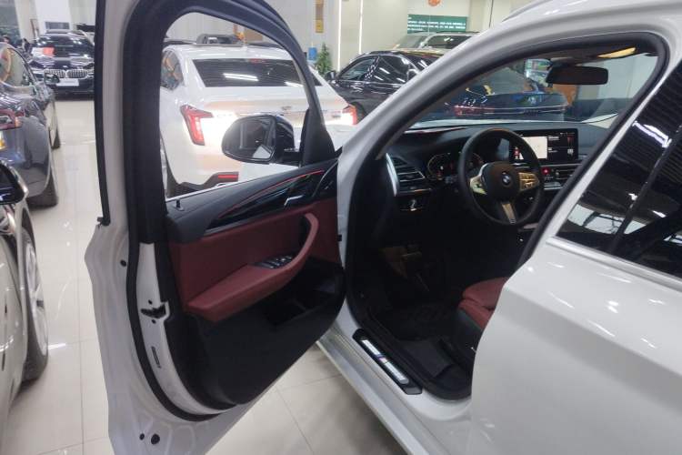 Used BMW X3 2023 xDrive25i M Sport Package