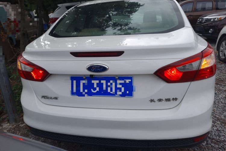 Used Ford Focus 2012 Sedan 1.6L Automatic Comfort Model
