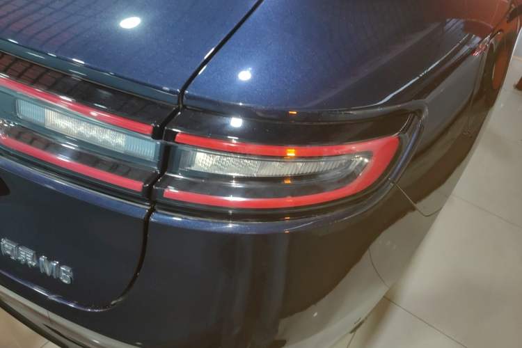 Used Hima AITO M5 2022 Extended-Range Four-Wheel Drive Ultimate Edition
