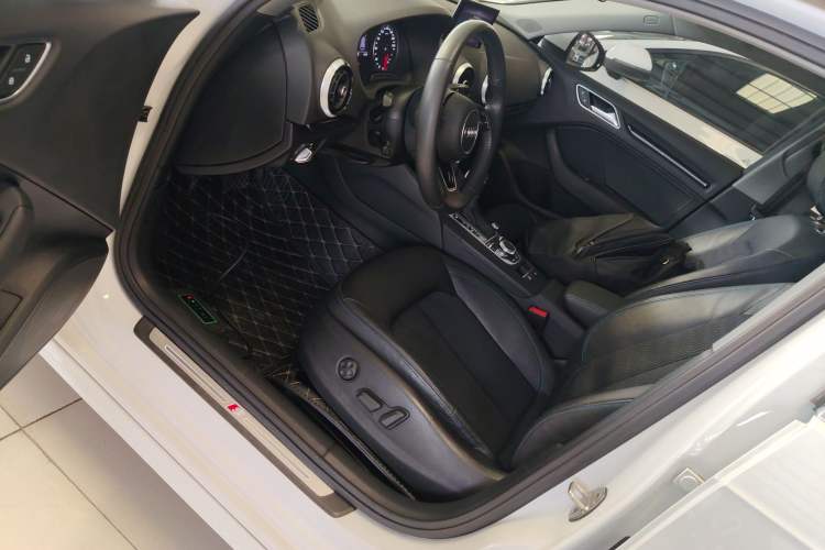 Used Audi A3 2020 Sportback 35 TFSI Fashion Edition China VI Emission Standard
