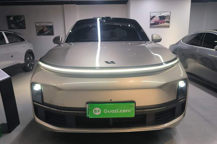 Used Li Auto L8 2023 Max model
