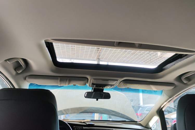 Used Honda Elysion 2019 2.0L Hybrid Comfort Edition
