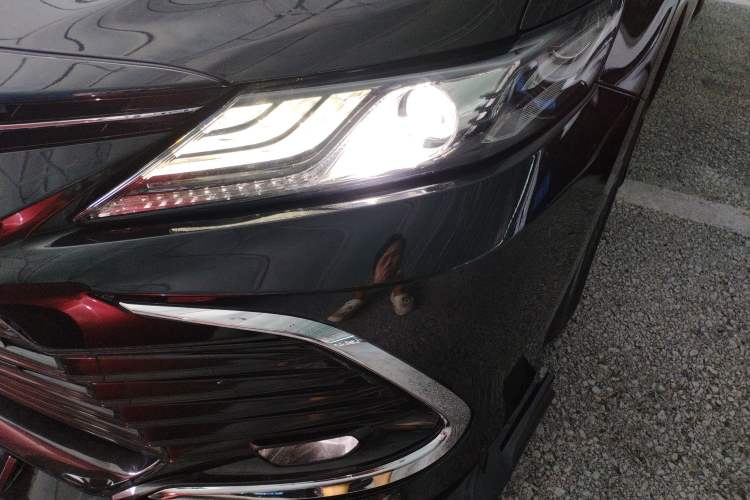 Used Toyota Camry 2021 2.0G Luxury Edition
