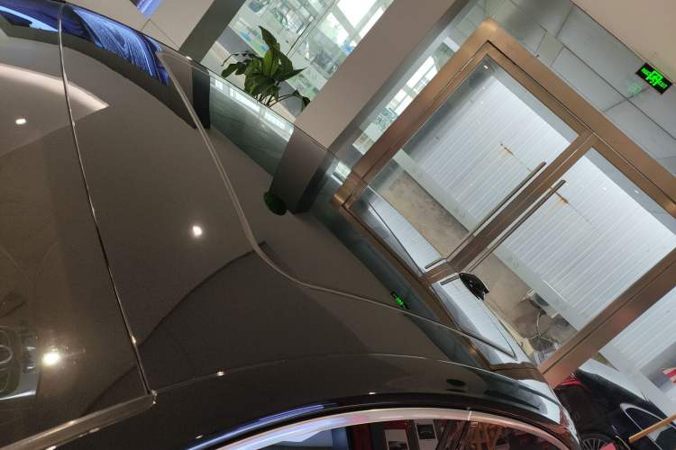 Used Hongqi H9 2020 2.0T Smart Connect Flagship Edition
