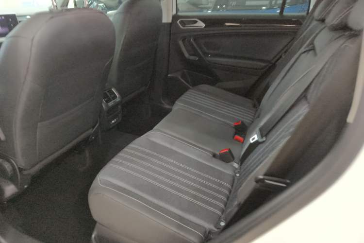 Used Volkswagen Tiguan L 2023 330TSI Automatic Two-Wheel Drive Comfort Edition