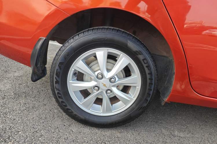 Used Chevrolet Sail 2015 Sail 3 1.5L Manual with Ideal Sunroof Edition
