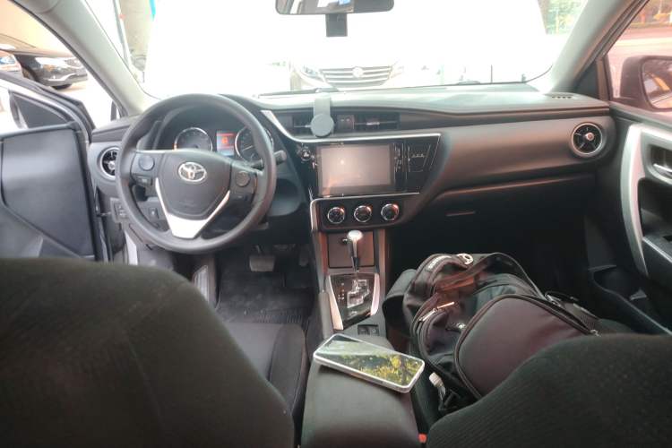 Used Toyota Corolla 2017 Revised Version 1.2T S-CVT GL-i
