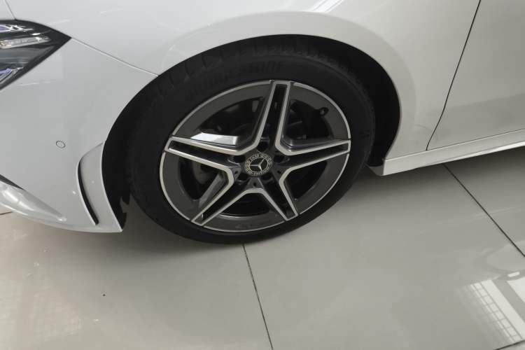 Used Mercedes-Benz CLA 2022-Year Updated CLA 200
