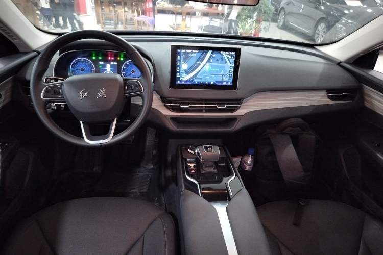 Used Hongqi E-QM5 2024 610 km PLUS
