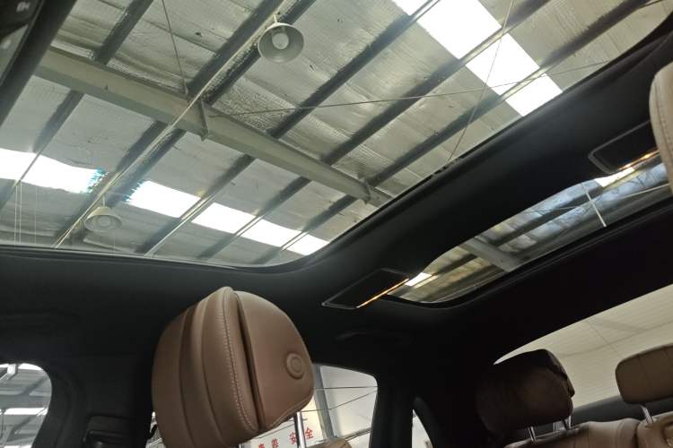 Used Mercedes-Benz E-Class 2021 Restyled E 300 L Sporty and Stylish Edition
