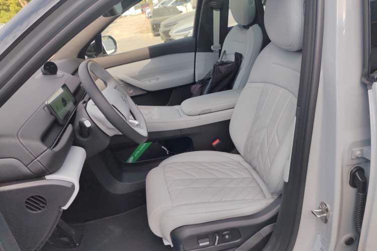 Used Nio ES6 2025 75 kWh
