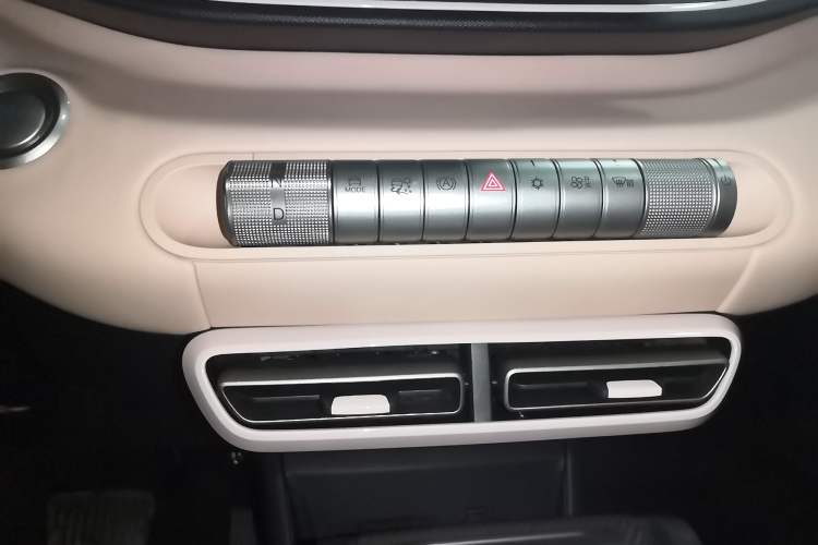 Used BYD Seagull 2025 305 km Free Version
