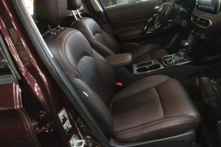 Used GAC Trumpchi GS4 2018 235T Automatic Two-Wheel Drive Luxury Smart Connectivity Version
