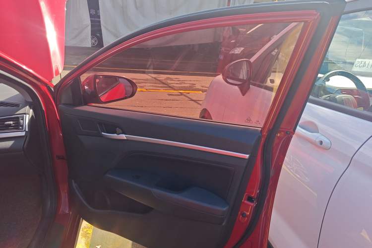 Used Hyundai Elantra 2016 1.6L Automatic ZhiXuan – Elite Version
