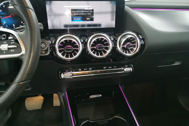 Used Mercedes-Benz GLA 2023 GLA 220
