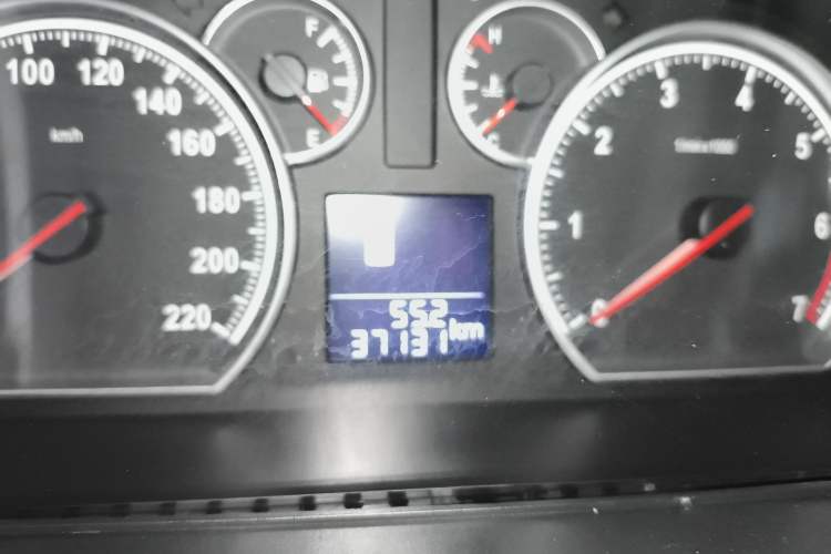 Used Jinbei Grace 2016 2.0L Classic Edition Luxury Short-Wheelbase 7-Seater
