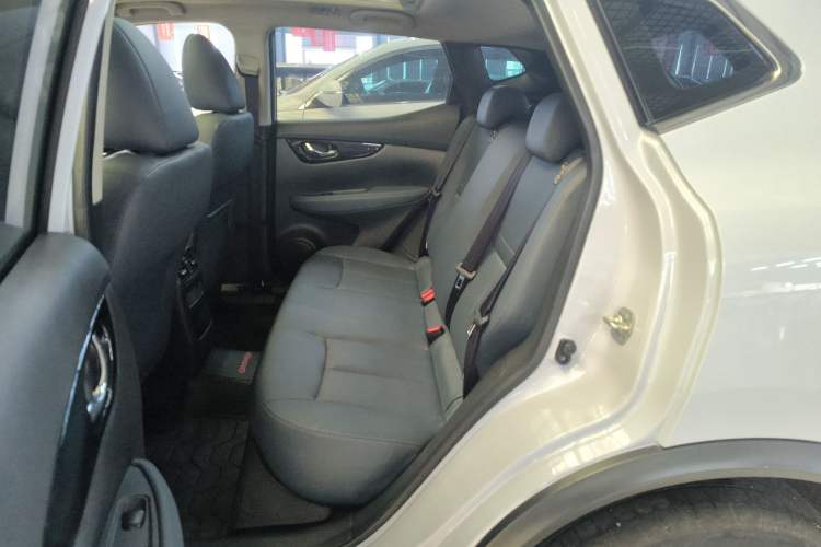 Used Nissan Qashqai 2025 Honor 2.0L CVT XV+ Leading Edition