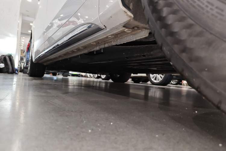 Used Buick Century 2023 2.0T Six-Seater Yinshi Edition
