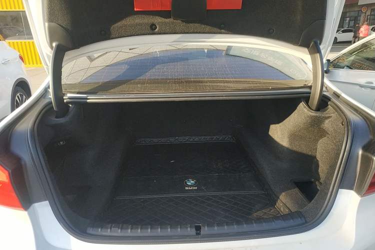 Used BMW 5 Series 2019 525Li M Sport Package