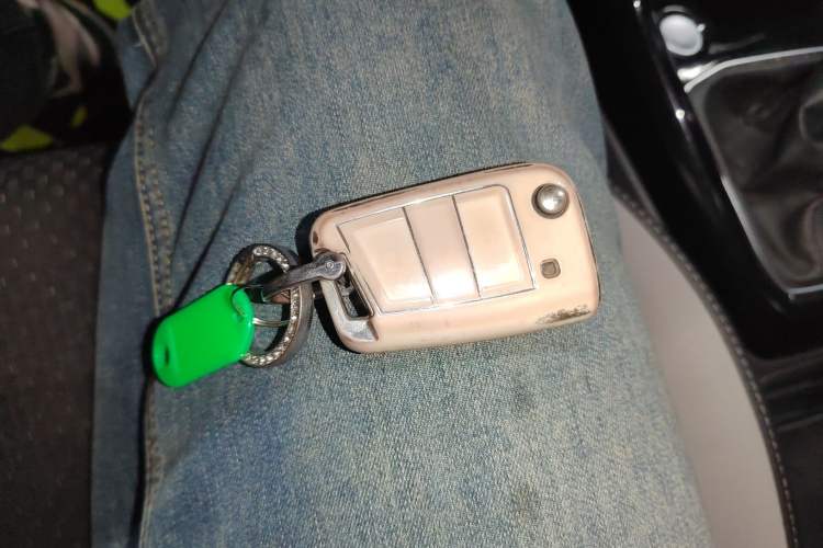 Used Volkswagen Tacqua 2021 280TSI DSG R-Line Smart Connectivity Version