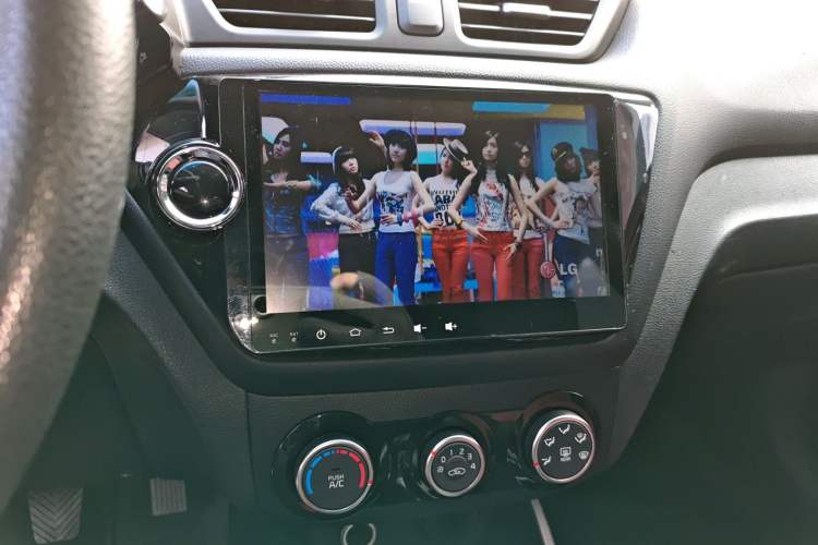 Used Kia K2 2015 Hatchback 1.4L MT GLS Cool Edition