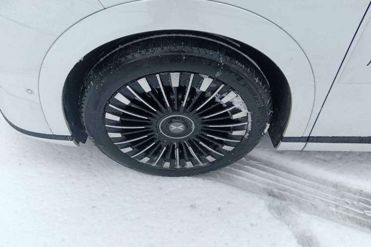 Used XPeng X9 2025 650 Long-Range Max
