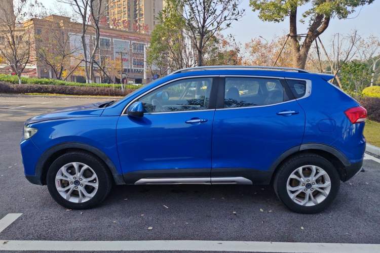 Used Haval H2s 2017 Red-Label 1.5T Manual Elite Model
