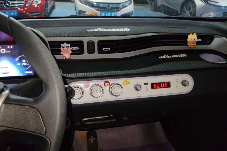 Used Wuling Hongguang MINIEV 2022 Macaron Fashion Edition Lithium-Nickel-Cobalt-Alpha-oxide
