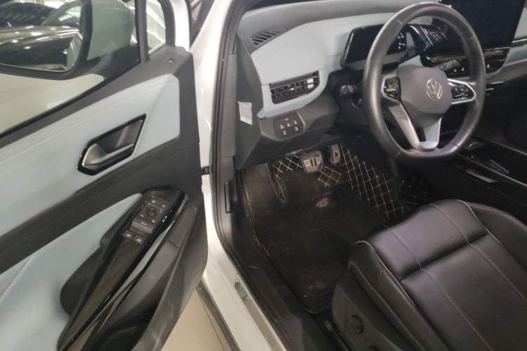 Used Volkswagen ID.4 X 2023 Pure Smart Edition
