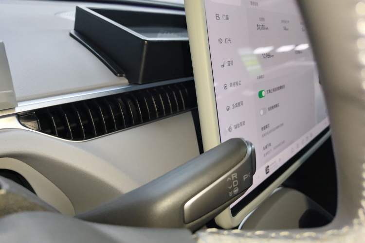 Used XPeng MONA M03 2024 620 with Ultra-Long Range
